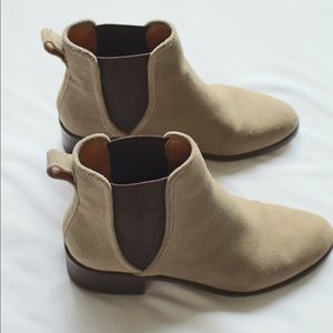 Size 8 Darbie Suede Steve Madden Ankle-length Chelsea Boots